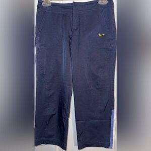 Nike Blue Capri women golfing pants Sz XS